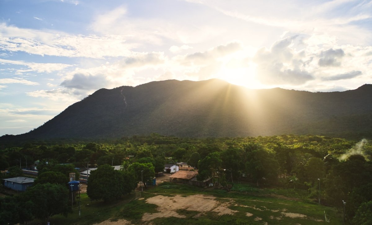 Vista da Serra Grande em Cantá, Roraima, Brasil