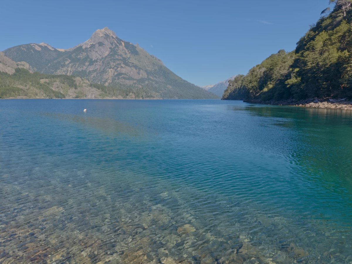 Puente Arroyo La Angostura em Bariloche (departamento), Río Negro, Argentina
